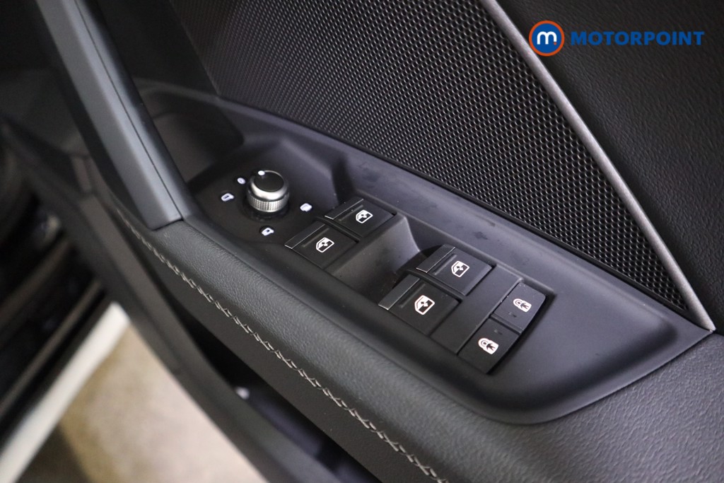 Audi A3 S Line Manual Petrol Hatchback - Stock Number (1610365) - 16th supplementary image