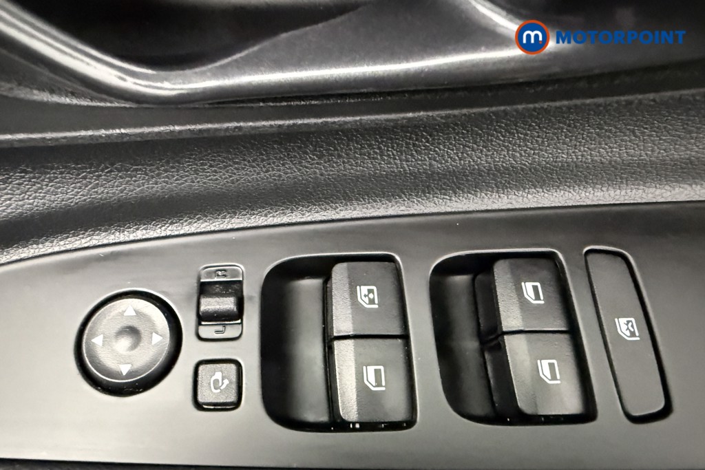 Hyundai I20 Premium Manual Petrol Hatchback - Stock Number (1610679) - 19th supplementary image