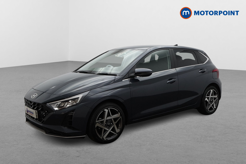 Hyundai I20 Premium Manual Petrol Hatchback - Stock Number (1610679) - Passenger side front corner