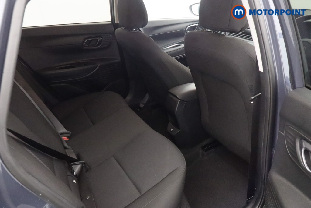 Hyundai I20 Premium Manual Petrol Hatchback - Stock Number (1610732) - 9th supplementary image