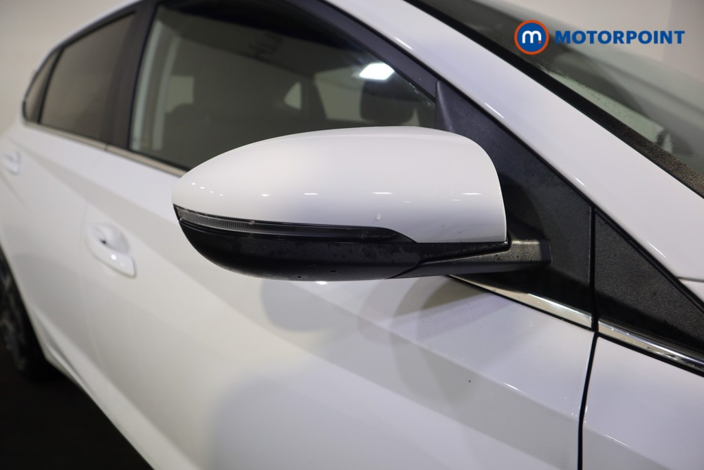 Hyundai I20 Premium Manual Petrol Hatchback - Stock Number (1610744) - 29th supplementary image