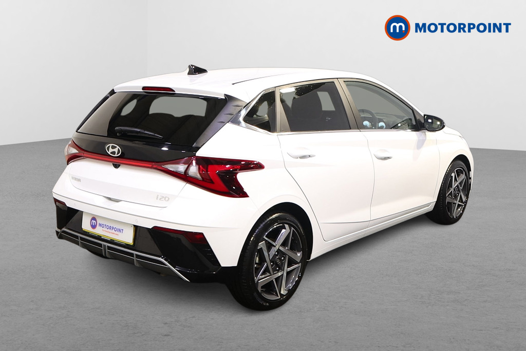 Hyundai I20 Premium Manual Petrol Hatchback - Stock Number (1610744) - Drivers side rear corner