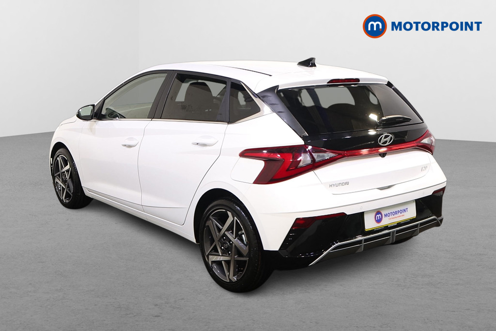 Hyundai I20 Premium Manual Petrol Hatchback - Stock Number (1610744) - Passenger side rear corner