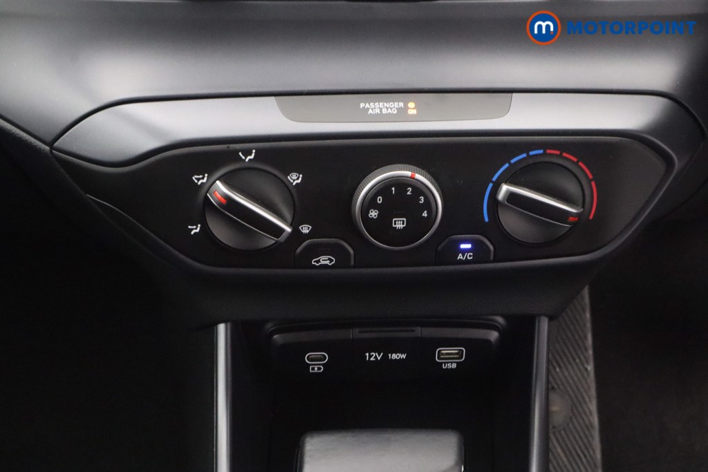 Hyundai I20 Advance Automatic Petrol Hatchback - Stock Number (1610808) - 3rd supplementary image