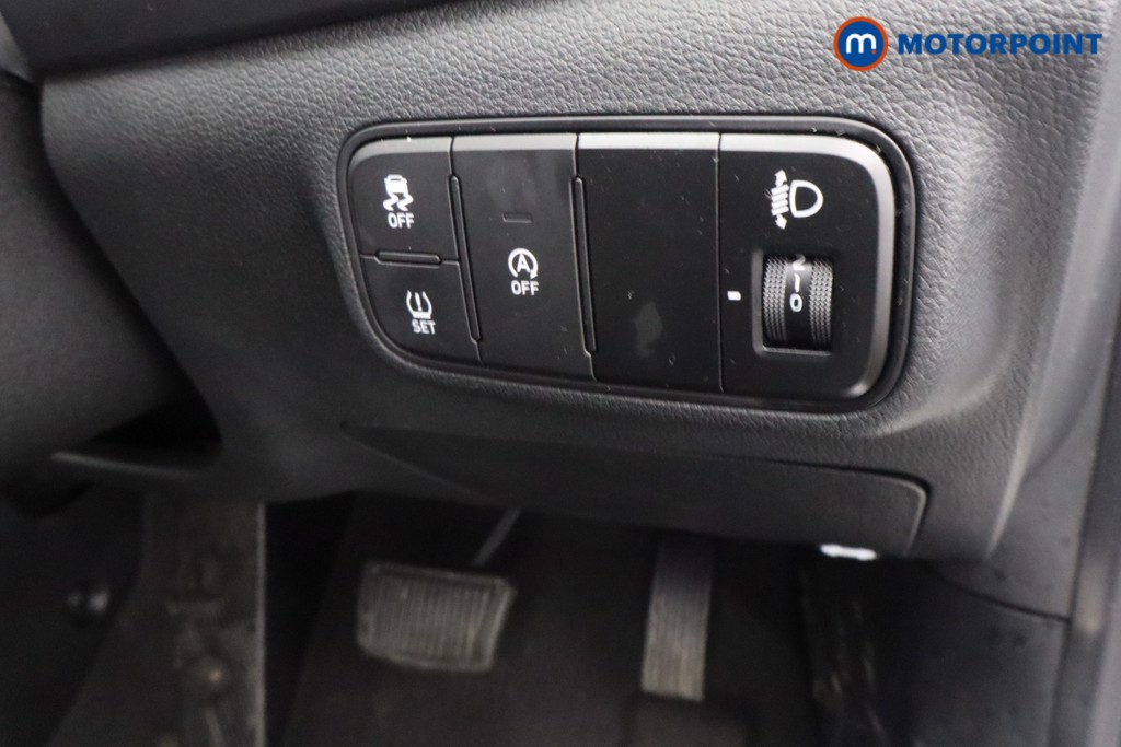 Hyundai I20 Advance Automatic Petrol Hatchback - Stock Number (1610808) - 14th supplementary image