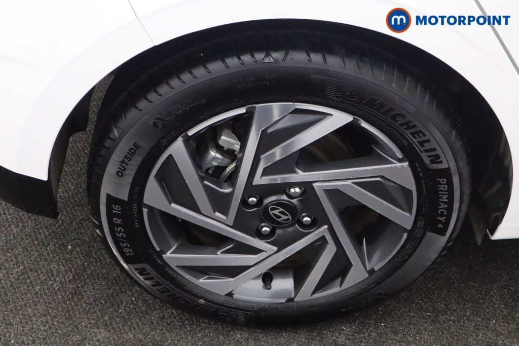 Hyundai I20 Advance Automatic Petrol Hatchback - Stock Number (1610808) - 21st supplementary image