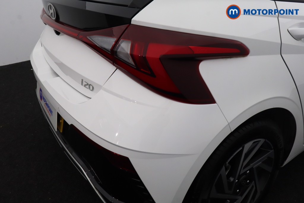 Hyundai I20 Advance Automatic Petrol Hatchback - Stock Number (1610808) - 32nd supplementary image