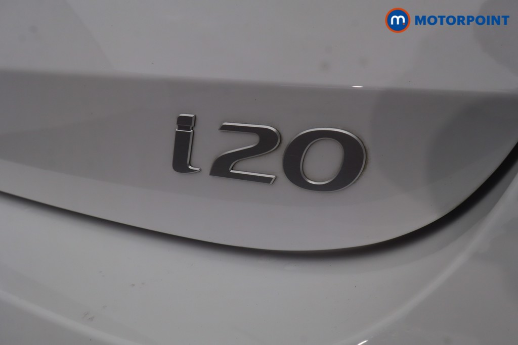Hyundai I20 Advance Automatic Petrol Hatchback - Stock Number (1610808) - 33rd supplementary image