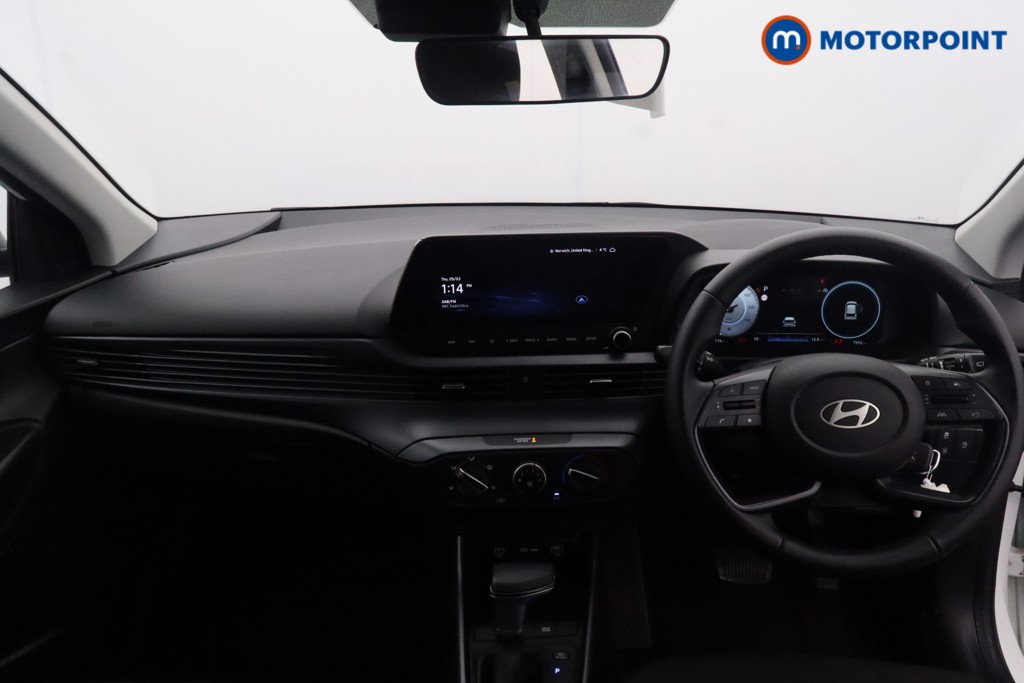 Hyundai I20 Advance Automatic Petrol Hatchback - Stock Number (1610808) - 1st supplementary image