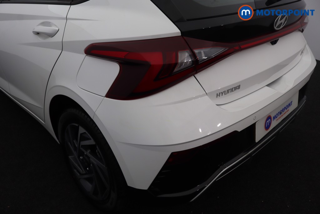 Hyundai I20 Advance Automatic Petrol Hatchback - Stock Number (1610809) - 32nd supplementary image