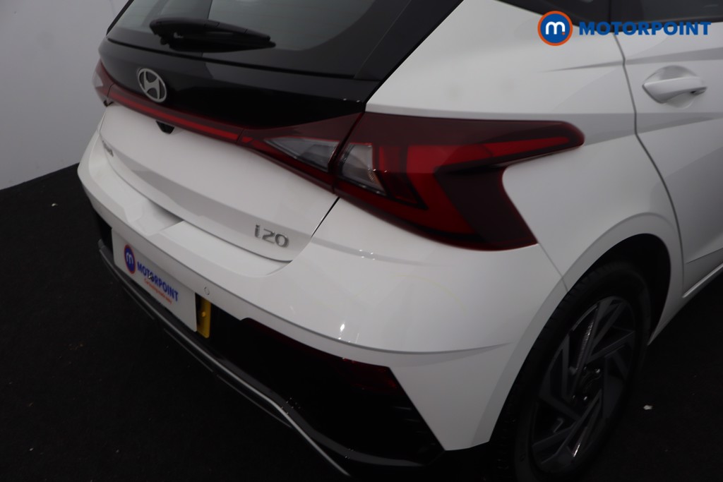 Hyundai I20 Advance Automatic Petrol Hatchback - Stock Number (1610809) - 33rd supplementary image