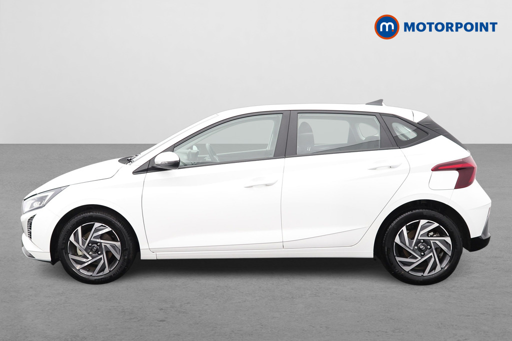 Hyundai I20 Advance Automatic Petrol Hatchback - Stock Number (1610809) - Passenger side