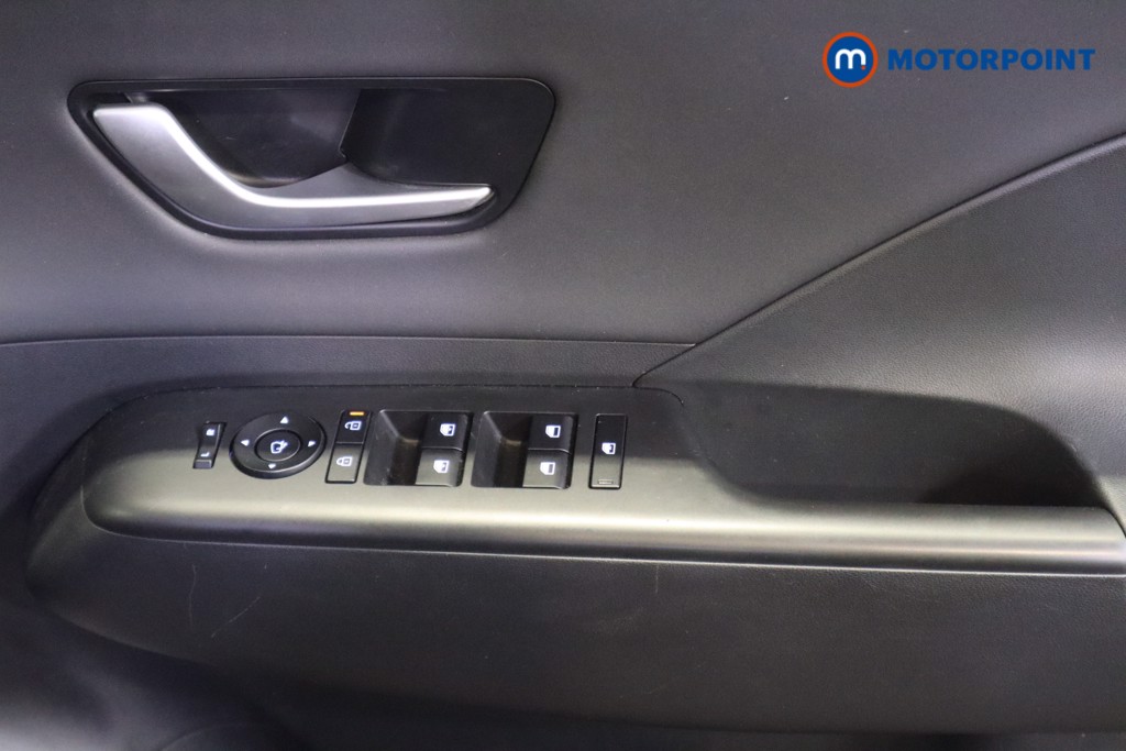 Hyundai Kona Ultimate Automatic Petrol-Electric Hybrid SUV - Stock Number (1610864) - 14th supplementary image