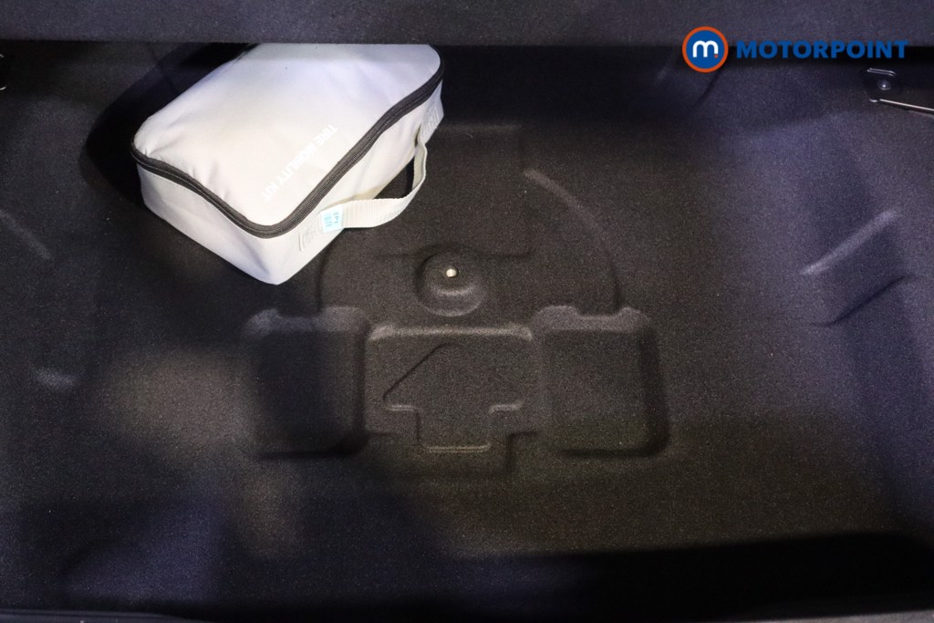 Hyundai Kona Ultimate Automatic Petrol-Electric Hybrid SUV - Stock Number (1610864) - 33rd supplementary image