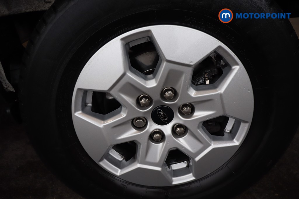 Ford Transit Limited Automatic Diesel Medium Roof Van - Stock Number (1611382) - 10th supplementary image