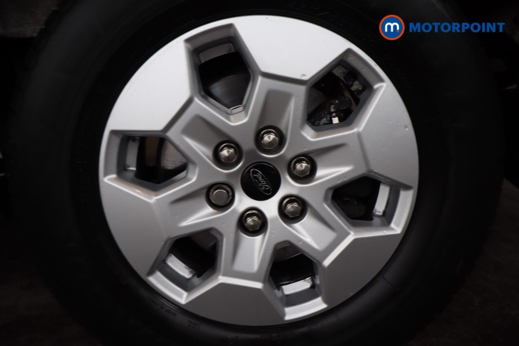 Ford Transit Limited Automatic Diesel Medium Roof Van - Stock Number (1611382) - 11th supplementary image