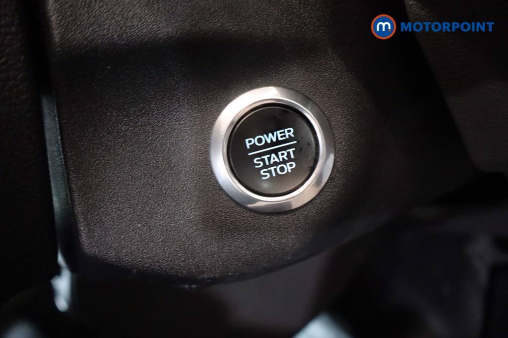 Ford Transit Limited Automatic Diesel Medium Roof Van - Stock Number (1611382) - 16th supplementary image