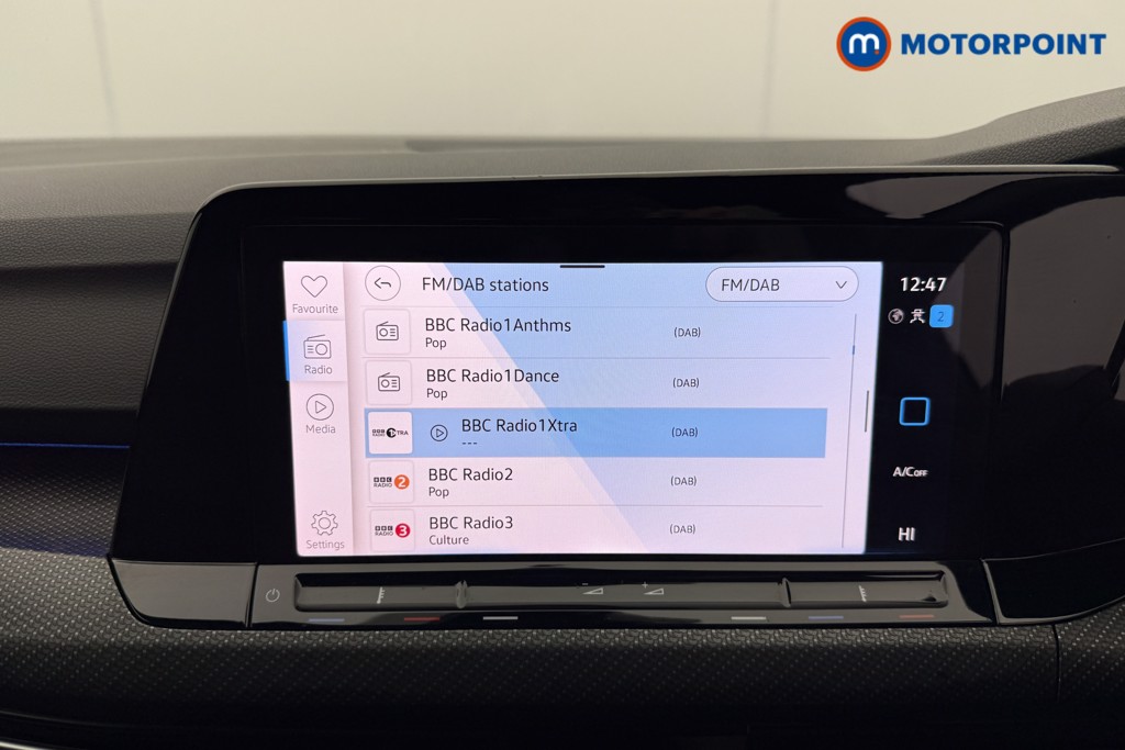 Volkswagen Golf R-Line Automatic Diesel Estate - Stock Number (1611390) - 6th supplementary image