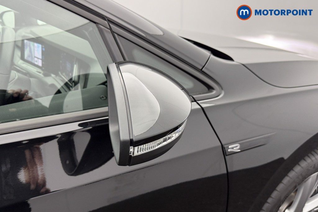 Volkswagen Golf R-Line Automatic Diesel Estate - Stock Number (1611390) - 19th supplementary image