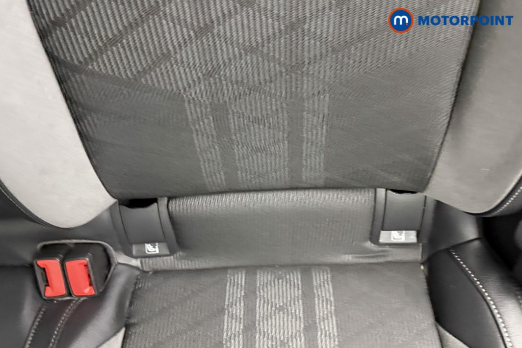 Volkswagen Golf R-Line Automatic Diesel Estate - Stock Number (1611390) - 25th supplementary image