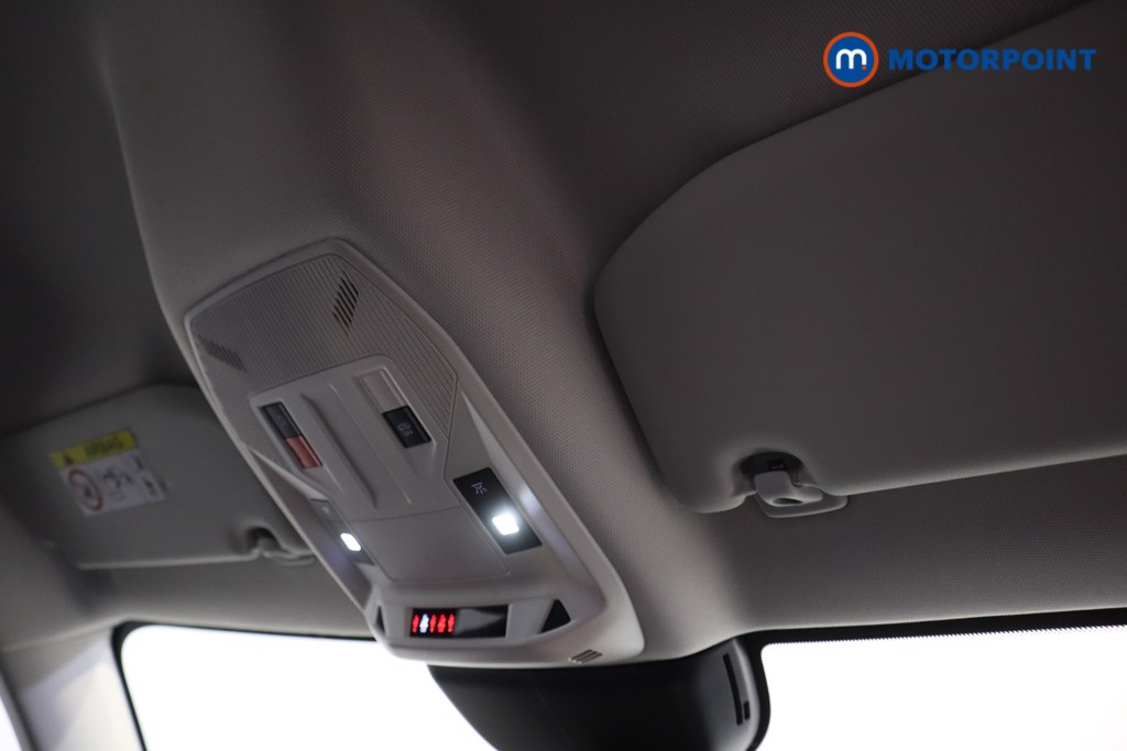 Vauxhall Astra Design Automatic Electric Hatchback - Stock Number (1611589) - 8th supplementary image