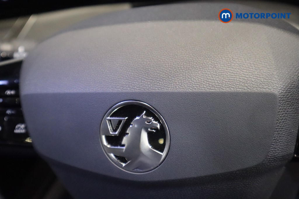 Vauxhall Astra Design Automatic Electric Hatchback - Stock Number (1611589) - 13th supplementary image