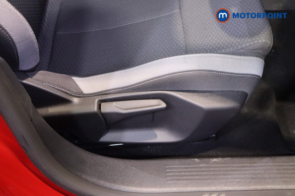 Vauxhall Astra Design Automatic Electric Hatchback - Stock Number (1611589) - 15th supplementary image