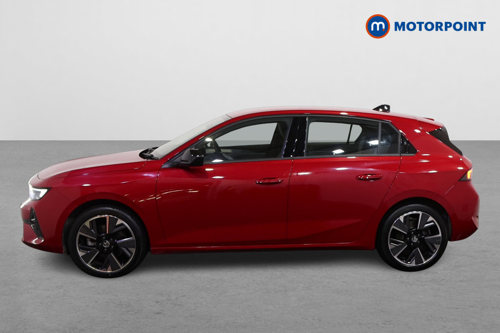 Vauxhall Astra Design Automatic Electric Hatchback - Stock Number (1611589) - Passenger side