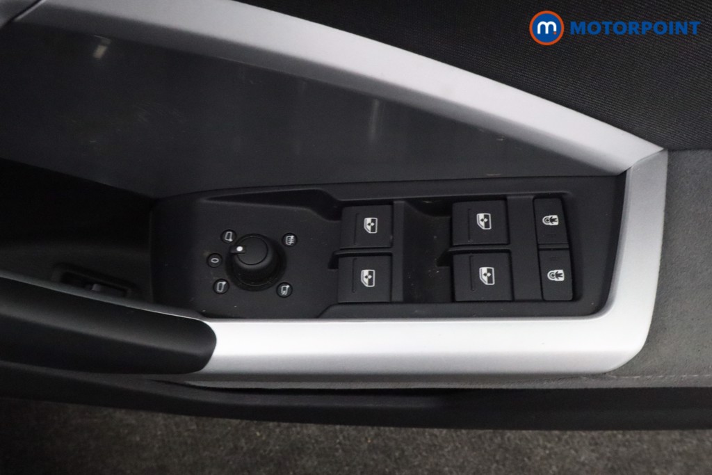 Audi Q3 Technik Automatic Petrol Plug-In Hybrid SUV - Stock Number (1611641) - 22nd supplementary image