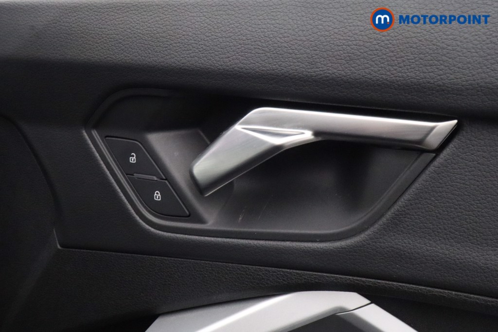 Audi Q3 Technik Automatic Petrol Plug-In Hybrid SUV - Stock Number (1611641) - 23rd supplementary image