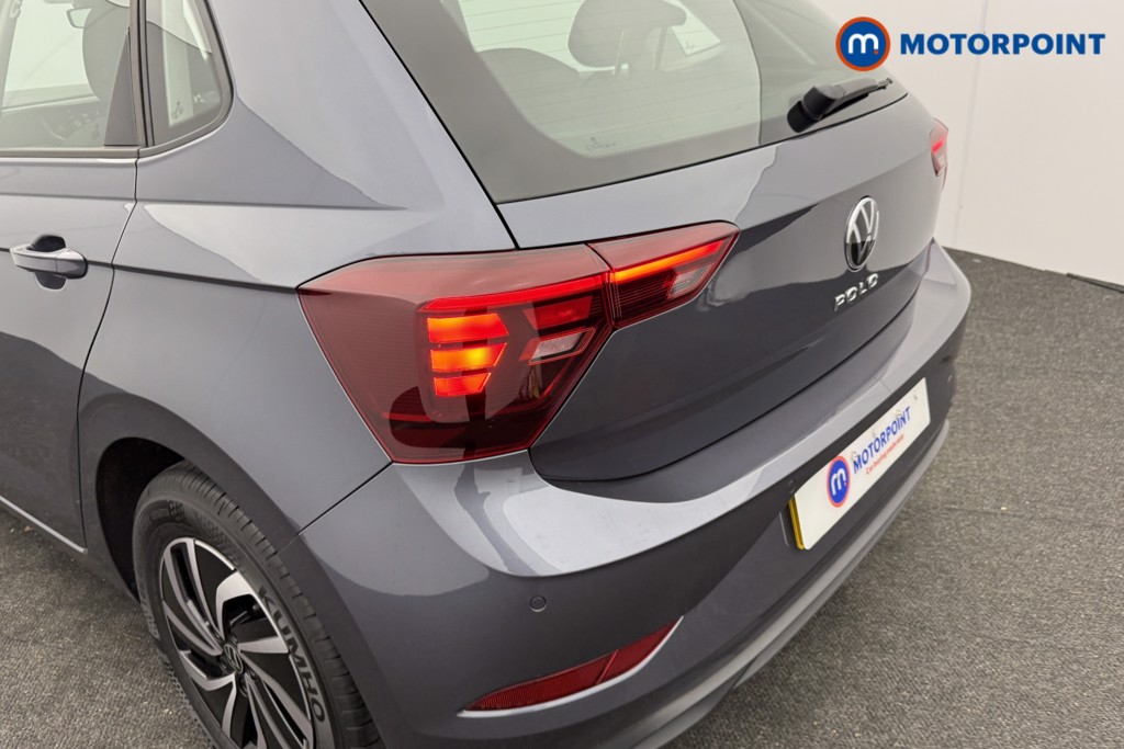 Volkswagen Polo Life Manual Petrol Hatchback - Stock Number (1611739) - 25th supplementary image