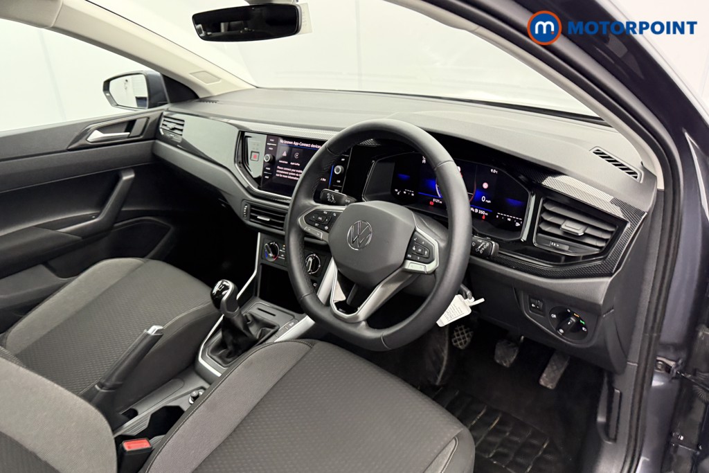 Volkswagen Polo Life Manual Petrol Hatchback - Stock Number (1611740) - 4th supplementary image