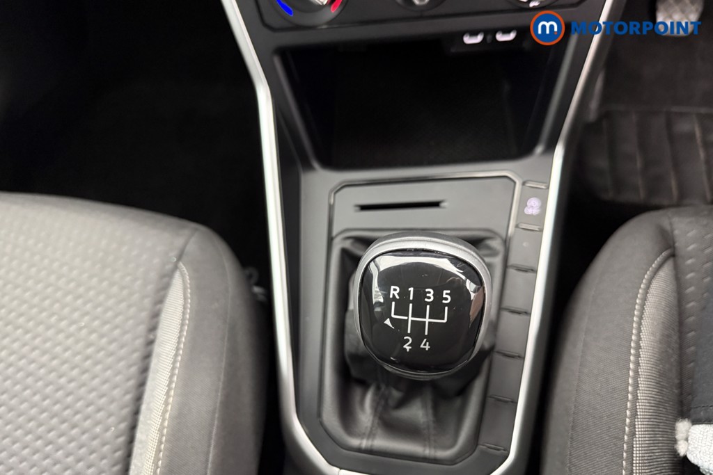 Volkswagen Polo Life Manual Petrol Hatchback - Stock Number (1611740) - 13th supplementary image