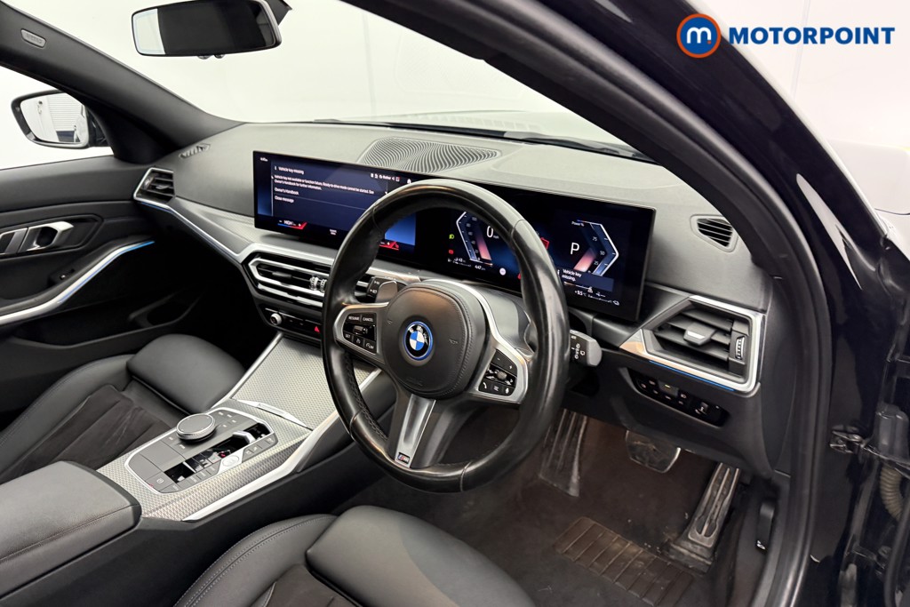 BMW 3 Series M Sport Automatic Petrol Plug-In Hybrid Estate - Stock Number (1611941) - 4th supplementary image
