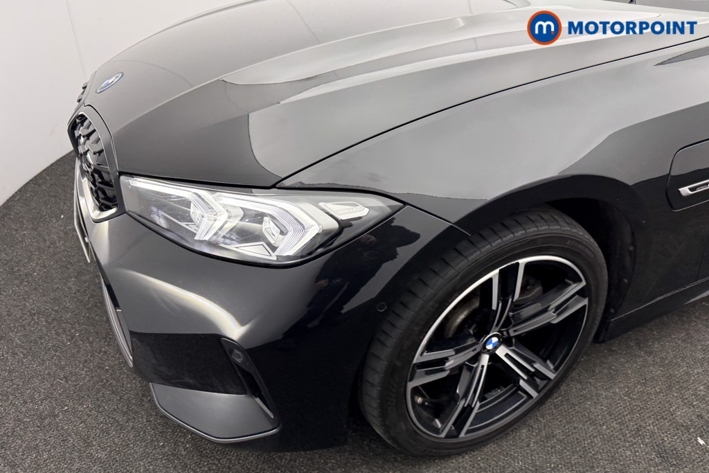 BMW 3 Series M Sport Automatic Petrol Plug-In Hybrid Estate - Stock Number (1611941) - 31st supplementary image