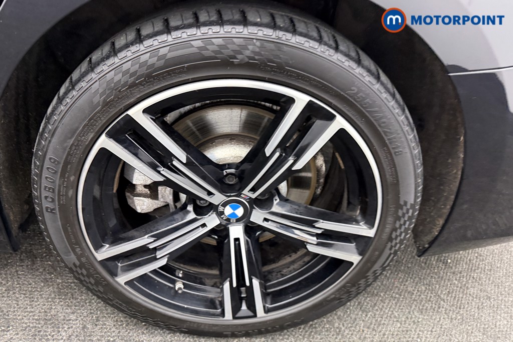 BMW 3 Series M Sport Automatic Petrol Plug-In Hybrid Estate - Stock Number (1611941) - 33rd supplementary image