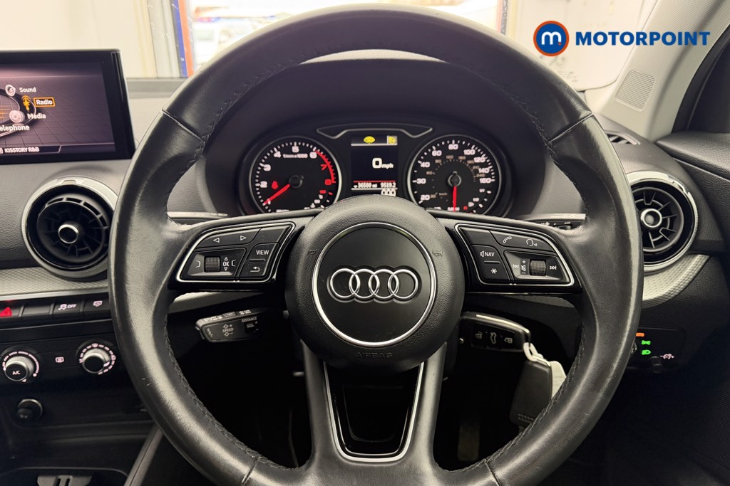 Audi Q2 Technik Manual Petrol SUV - Stock Number (1612071) - 1st supplementary image