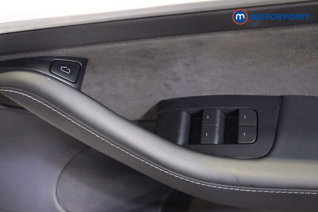 Tesla Model 3 Performance Automatic Electric Saloon - Stock Number (1612126) - 9th supplementary image