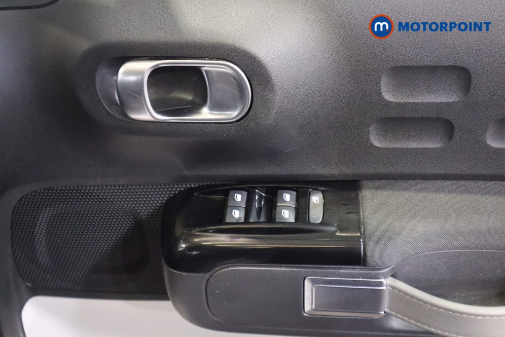 Citroen C3 Shine Manual Petrol Hatchback - Stock Number (1612213) - 11th supplementary image
