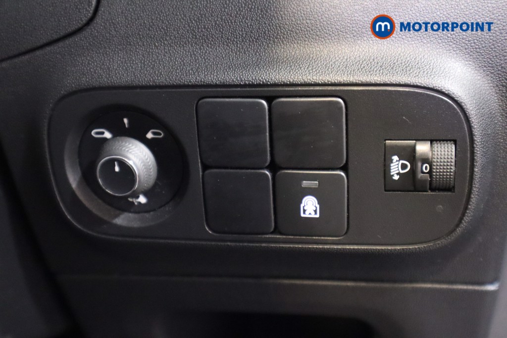 Citroen C3 Shine Manual Petrol Hatchback - Stock Number (1612213) - 13th supplementary image