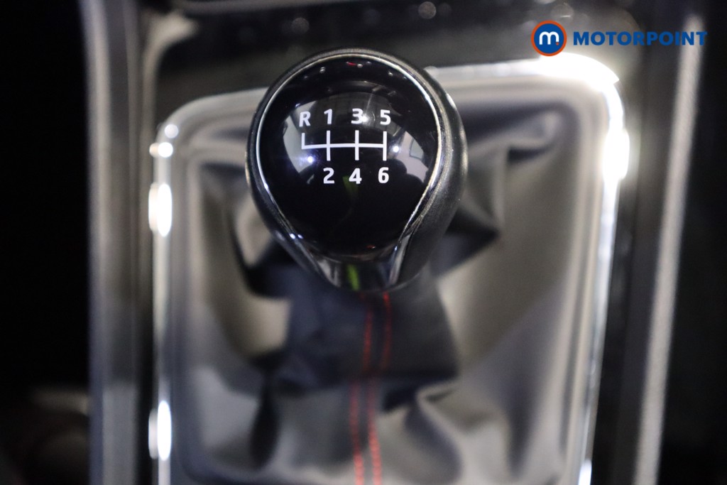 Seat Leon FR Manual Petrol Hatchback - Stock Number (1612392) - 5th supplementary image