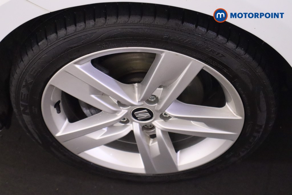 Seat Leon FR Manual Petrol Hatchback - Stock Number (1612392) - 11th supplementary image