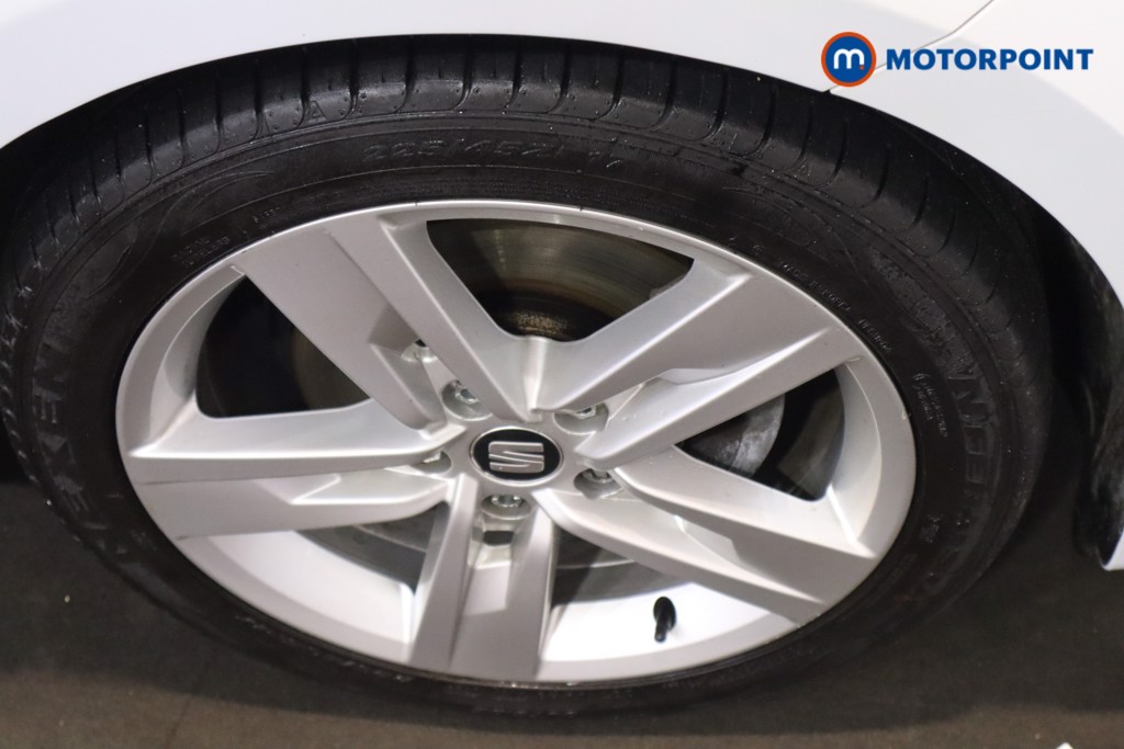 Seat Leon FR Manual Petrol Hatchback - Stock Number (1612392) - 12th supplementary image