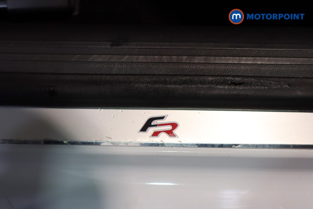 Seat Leon FR Manual Petrol Hatchback - Stock Number (1612392) - 17th supplementary image