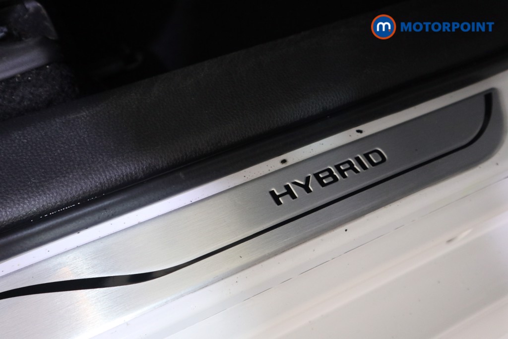 Toyota Yaris Icon Automatic Petrol-Electric Hybrid Hatchback - Stock Number (1612449) - 13th supplementary image