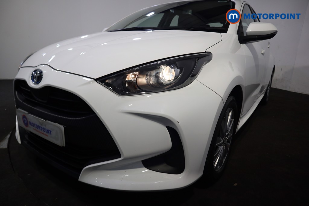 Toyota Yaris Icon Automatic Petrol-Electric Hybrid Hatchback - Stock Number (1612449) - 30th supplementary image