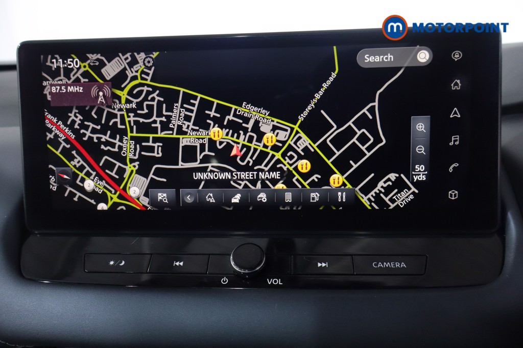 Nissan Qashqai Tekna Manual Petrol SUV - Stock Number (1612724) - 2nd supplementary image