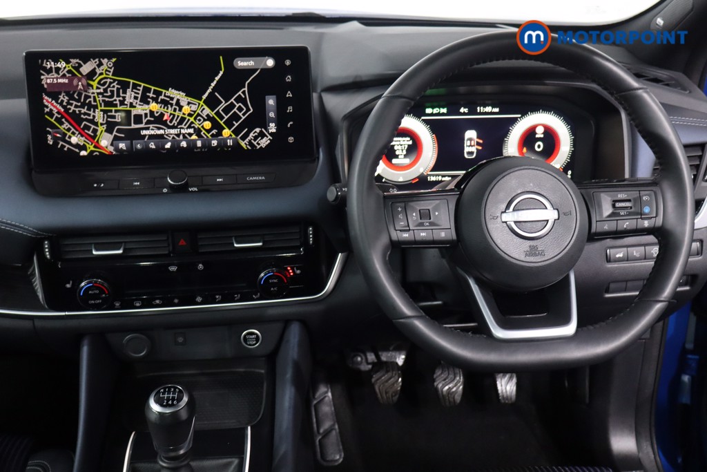 Nissan Qashqai Tekna Manual Petrol SUV - Stock Number (1612724) - 3rd supplementary image