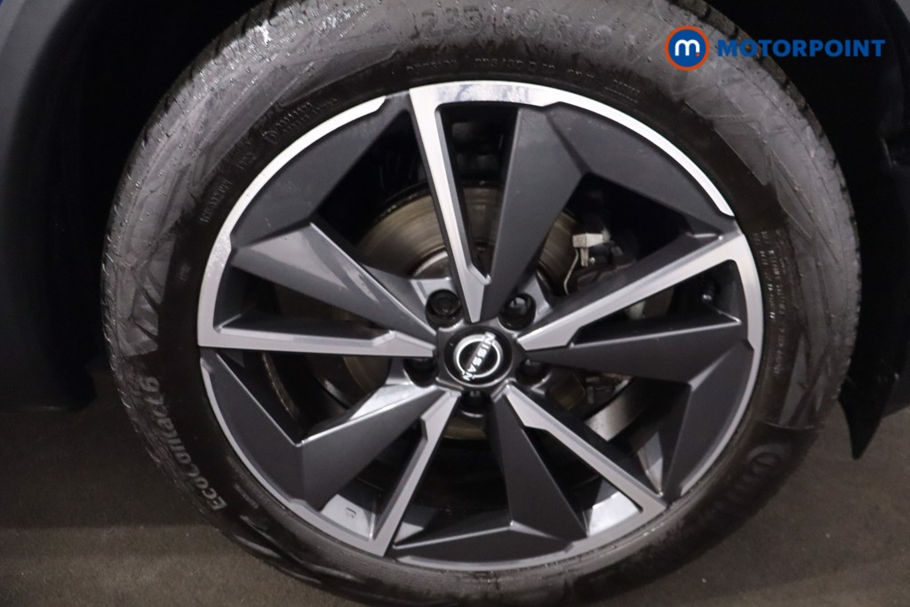 Nissan Qashqai Tekna Manual Petrol SUV - Stock Number (1612724) - 10th supplementary image