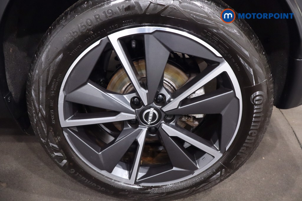 Nissan Qashqai Tekna Manual Petrol SUV - Stock Number (1612724) - 12th supplementary image